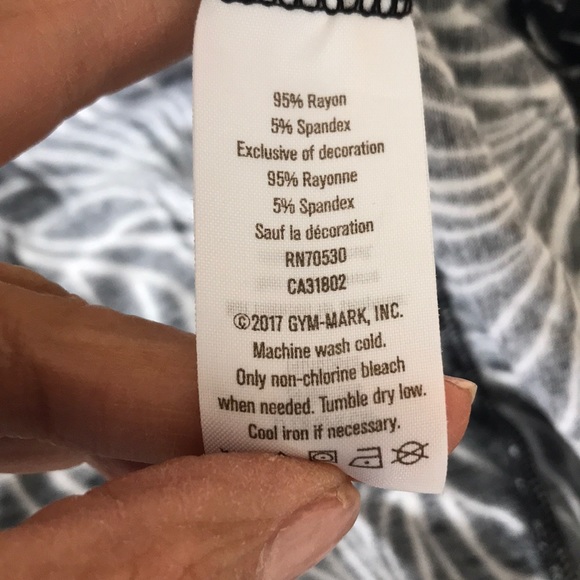 Crazy 8 Black/White Print Maxi Dress - Picture 4 of 5